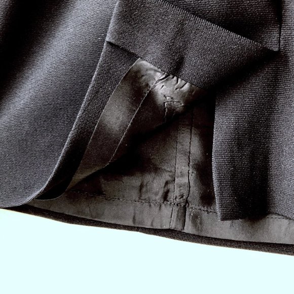 Liz Claiborne peekaboo-back dress - Picture 6 of 7